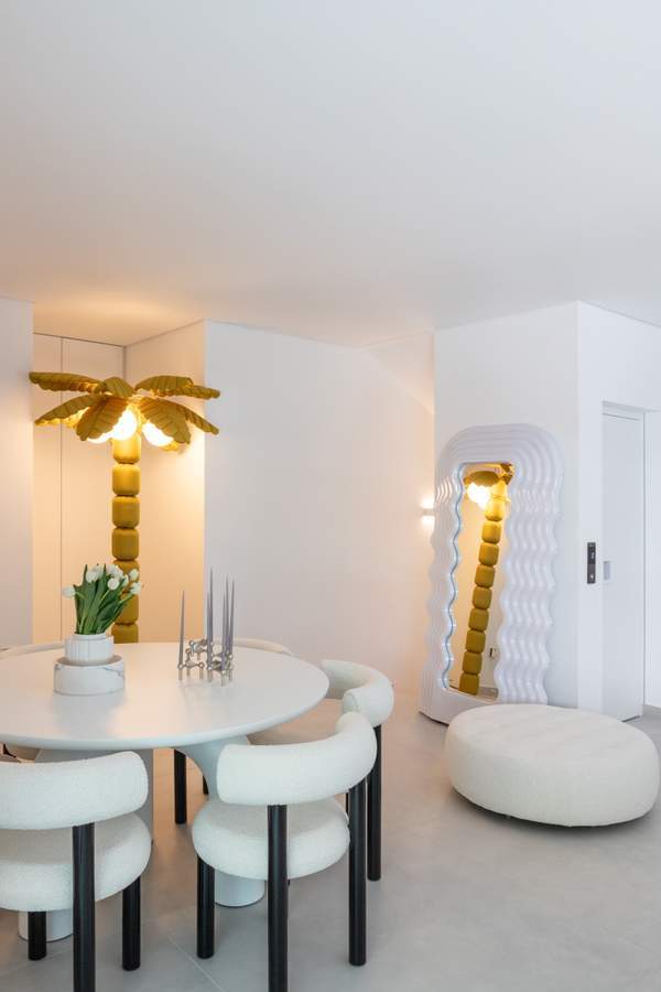 Pet Therapy Project - Palm Beach Padded Standing Lamp