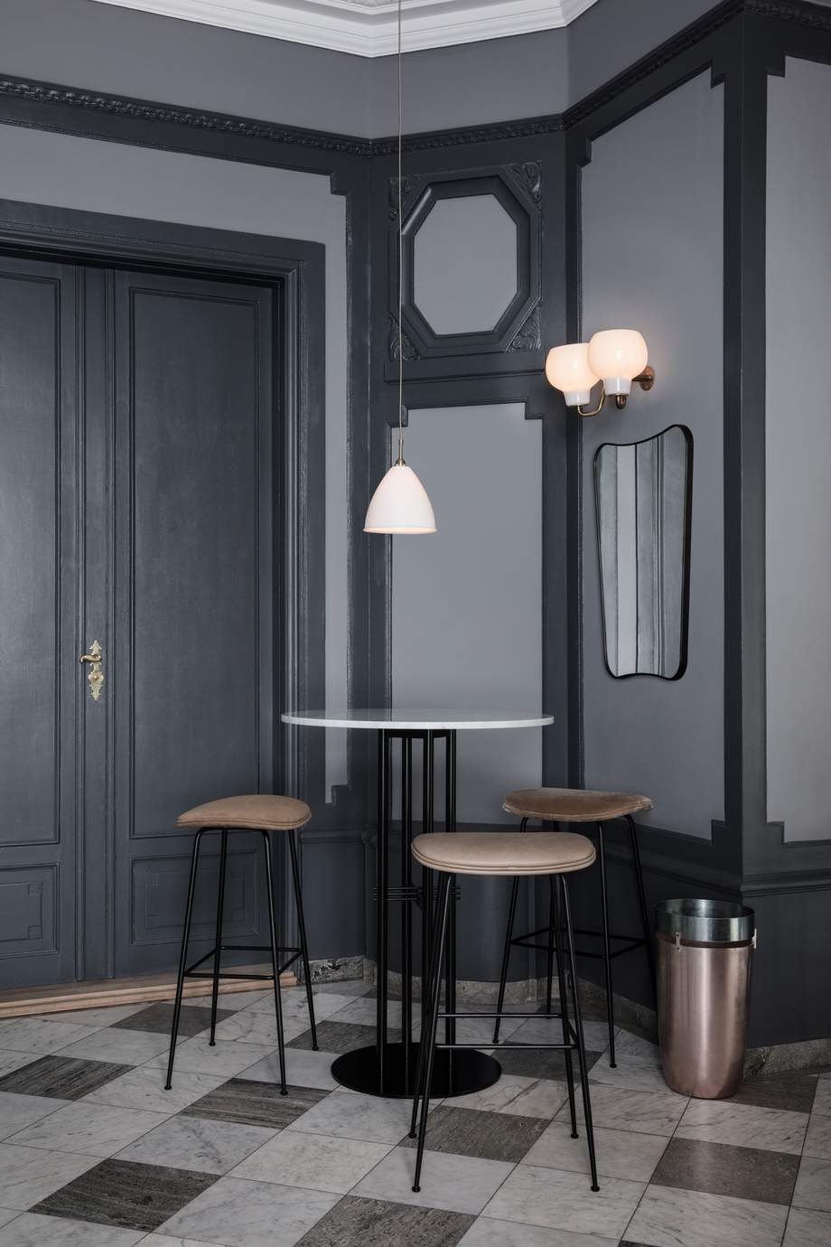 Gubi FA33 Mirror