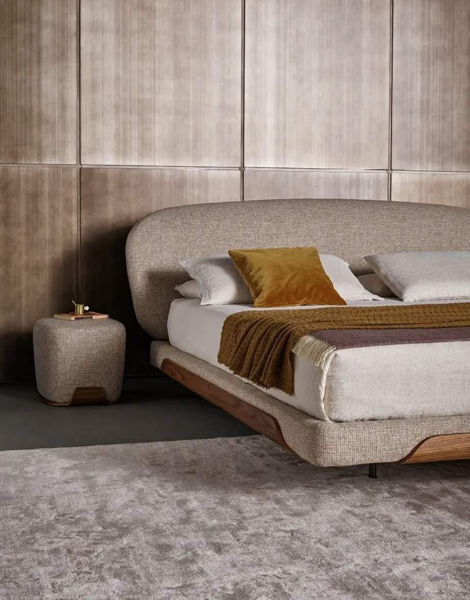 Bonaldo Olos Bed