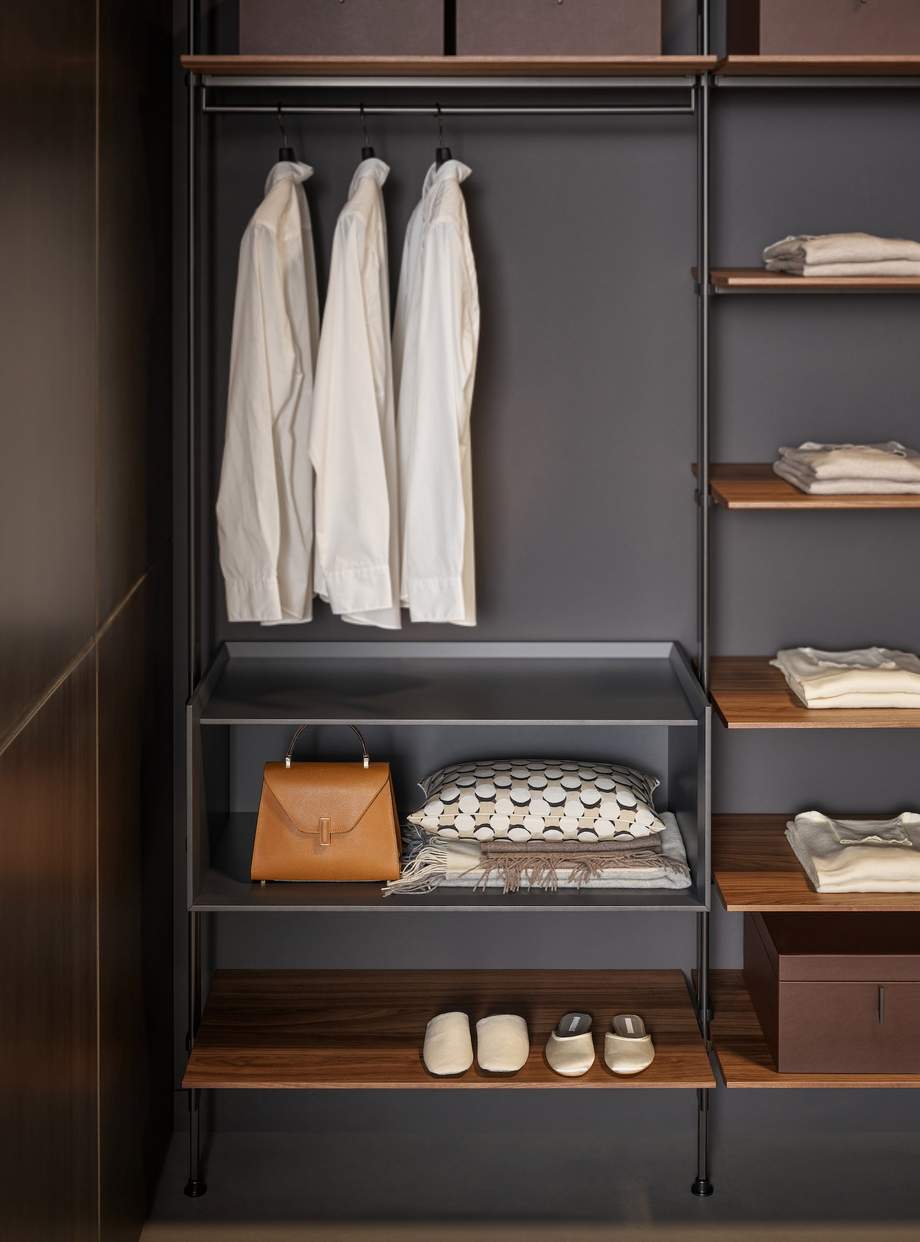 Bonaldo Roll Walk-In Closet
