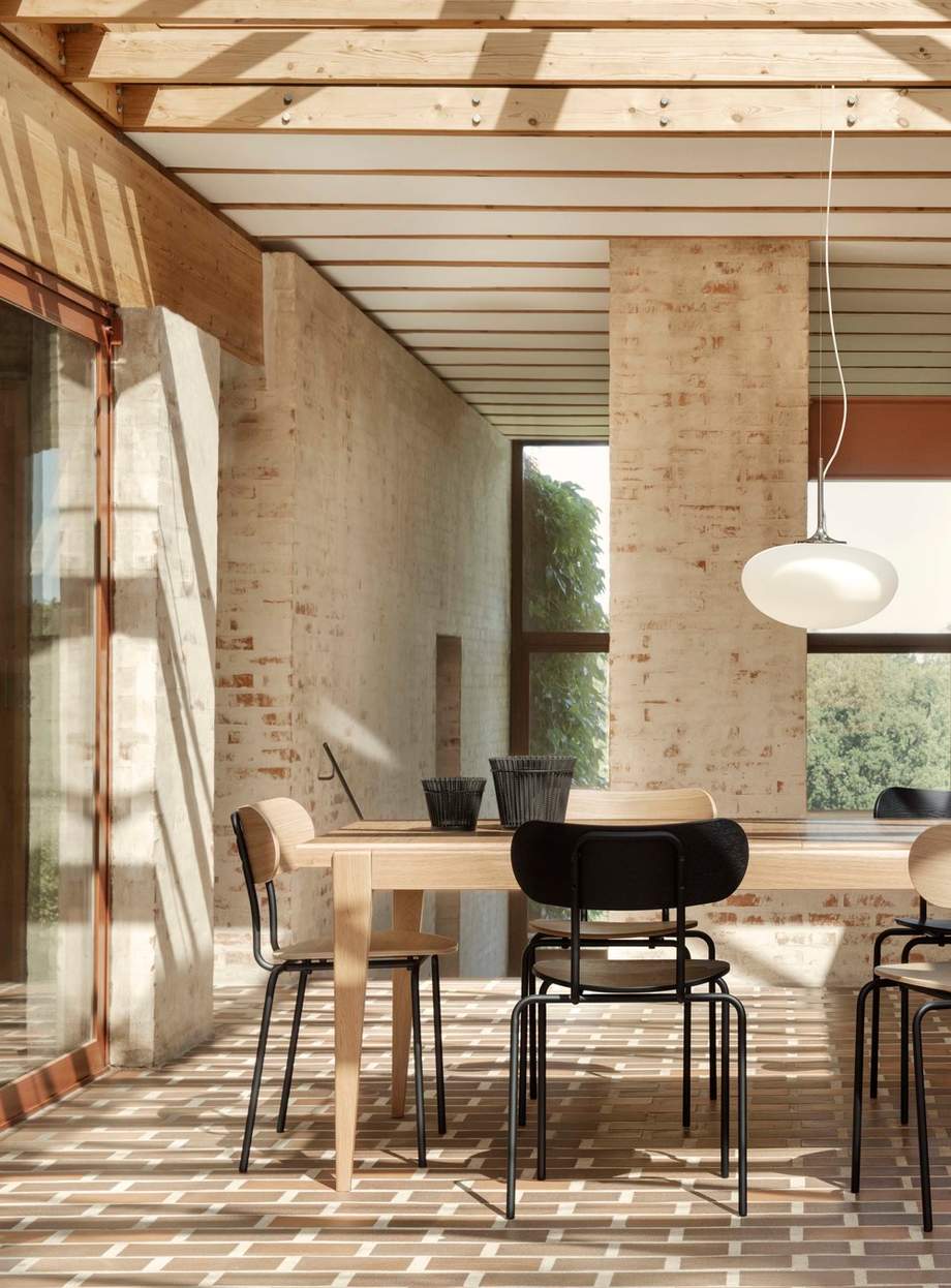 Gubi Stemlite Pendant Lamp