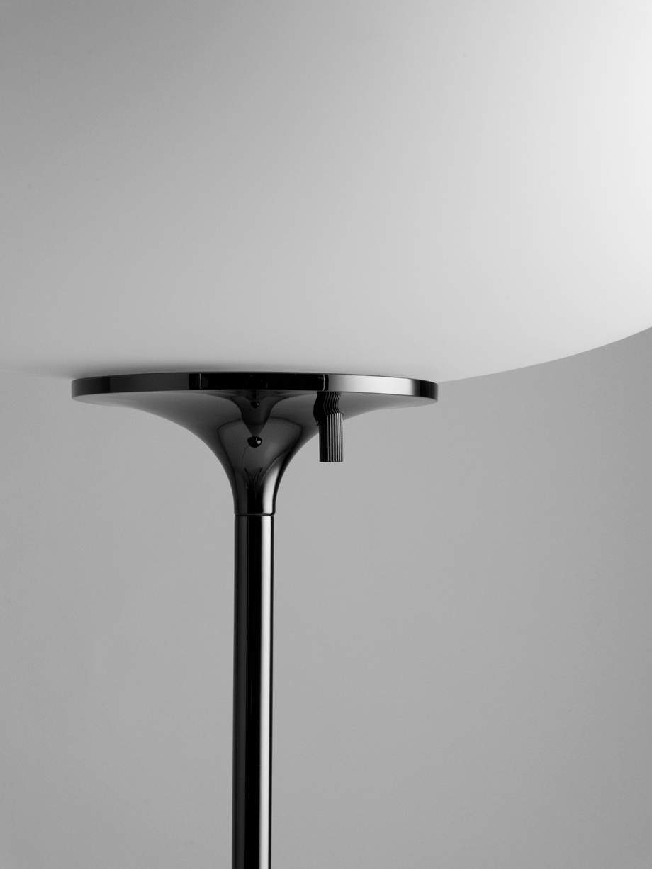 Gubi Stemlite Floor Lamp