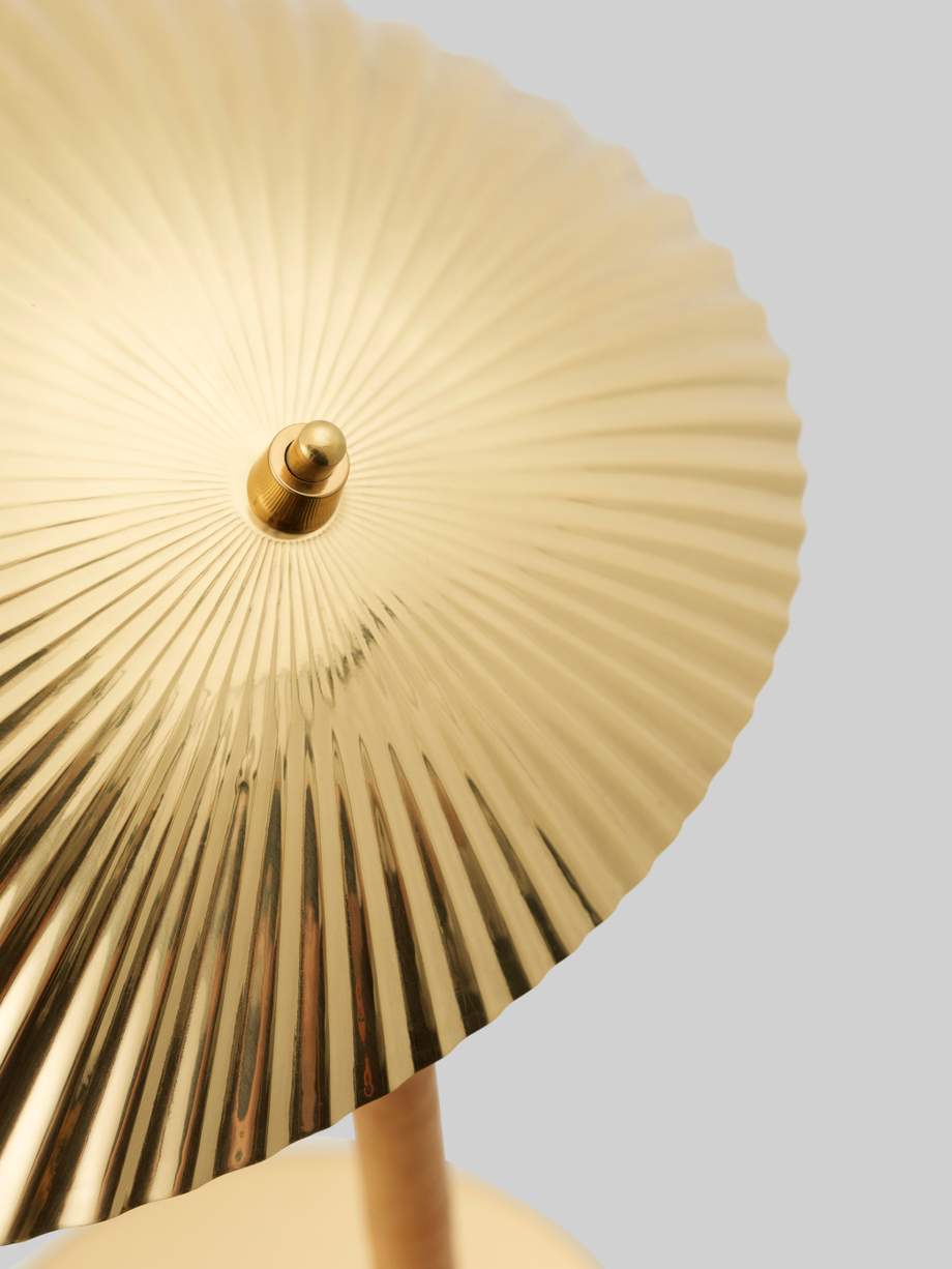 Gubi 5321 Table Lamp