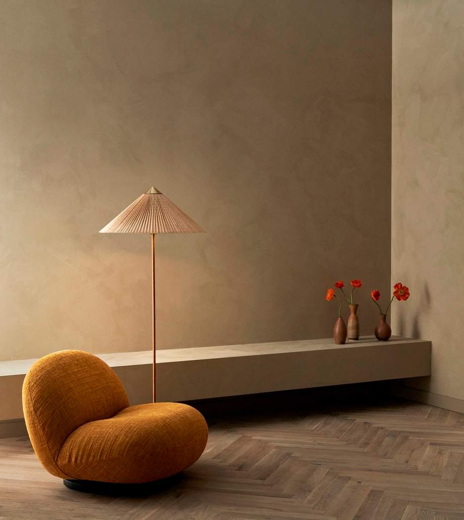 Gubi 9602 Floor Lamp