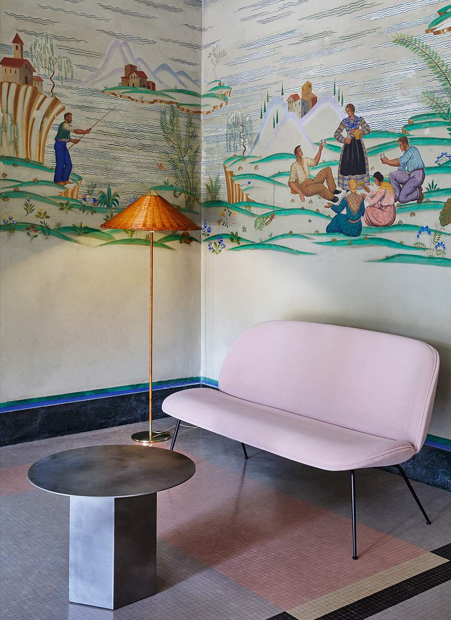 Gubi 9602 Floor Lamp