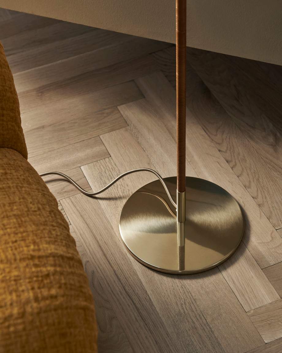Gubi 9602 Floor Lamp