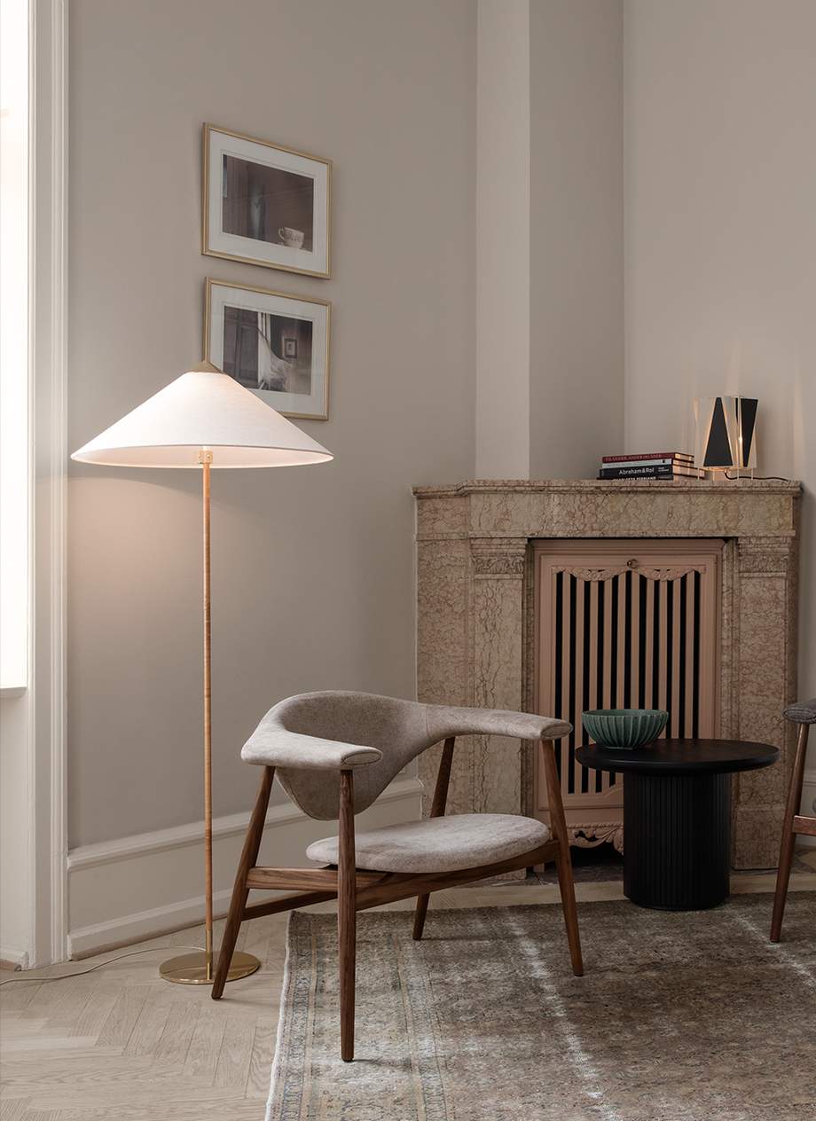 Gubi 9602 Floor Lamp