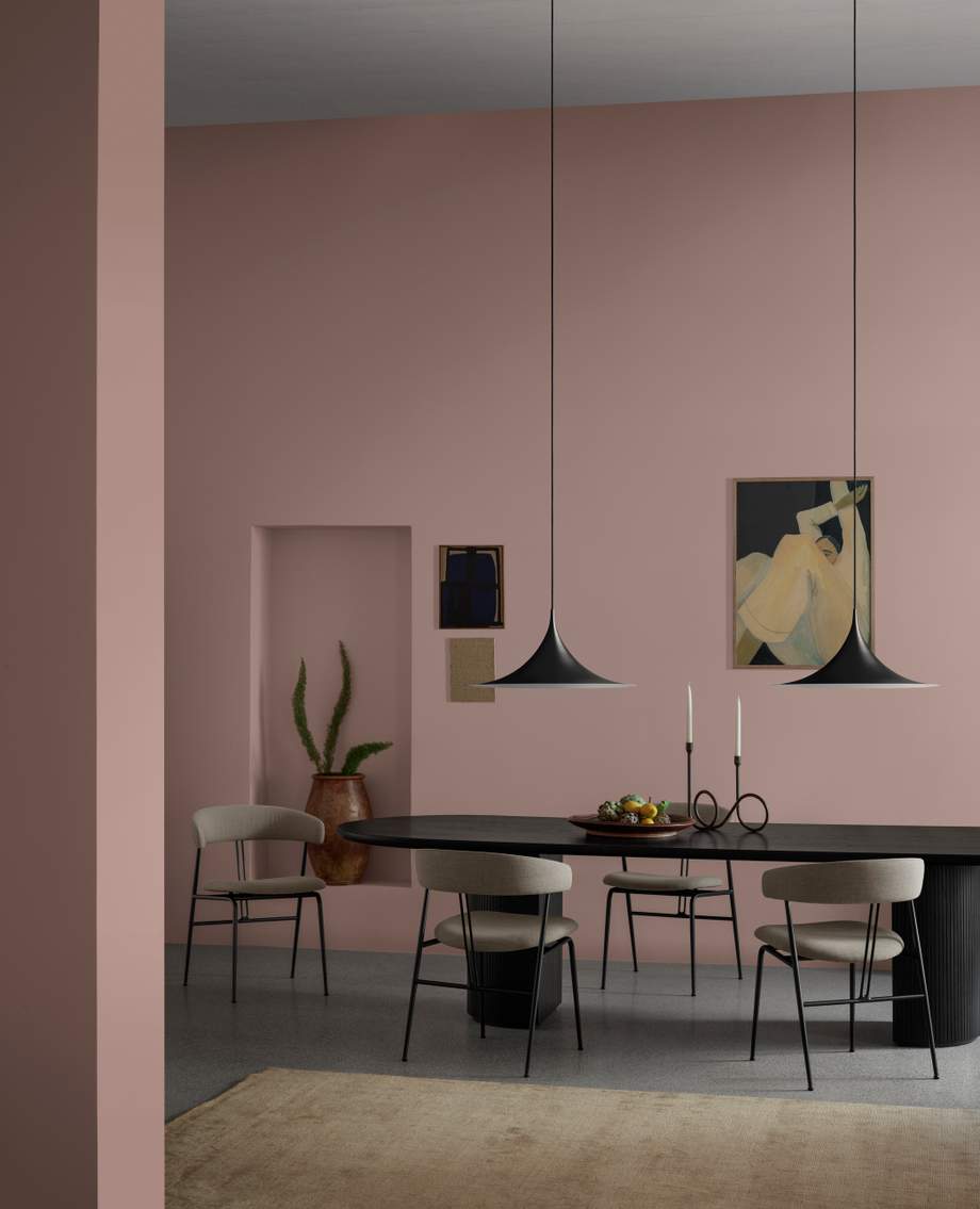 Gubi Violin Dining Chair