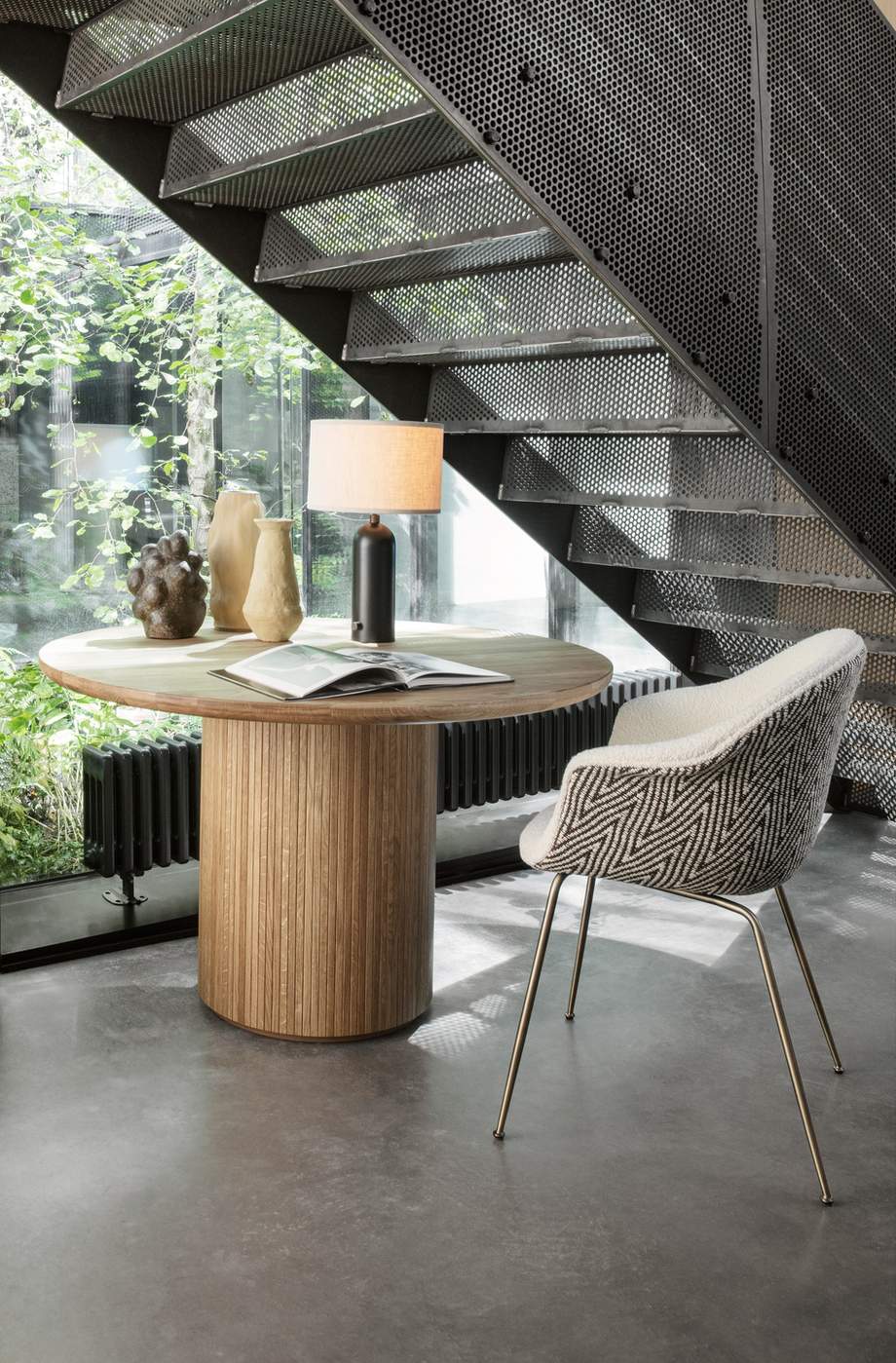Gubi Moon Dining Table