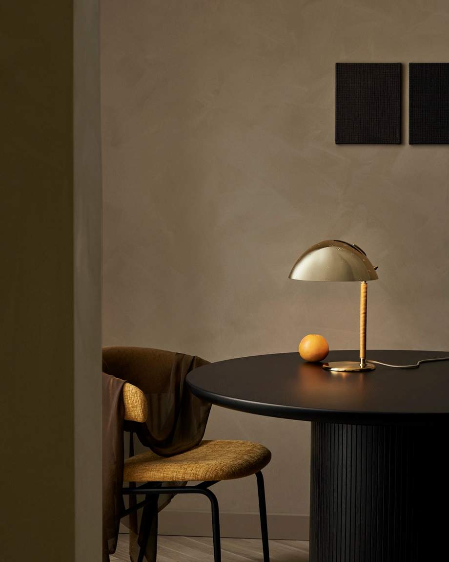 Gubi Moon Dining Table