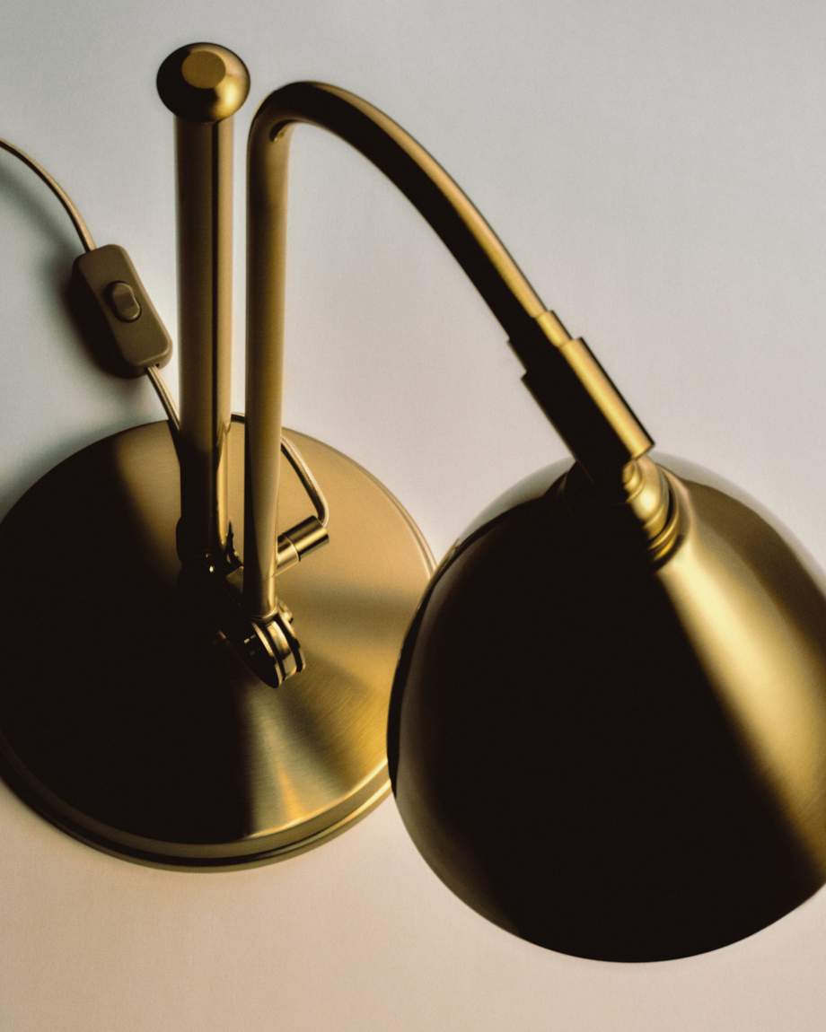 Gubi Bestlite BL1 Table Lamp