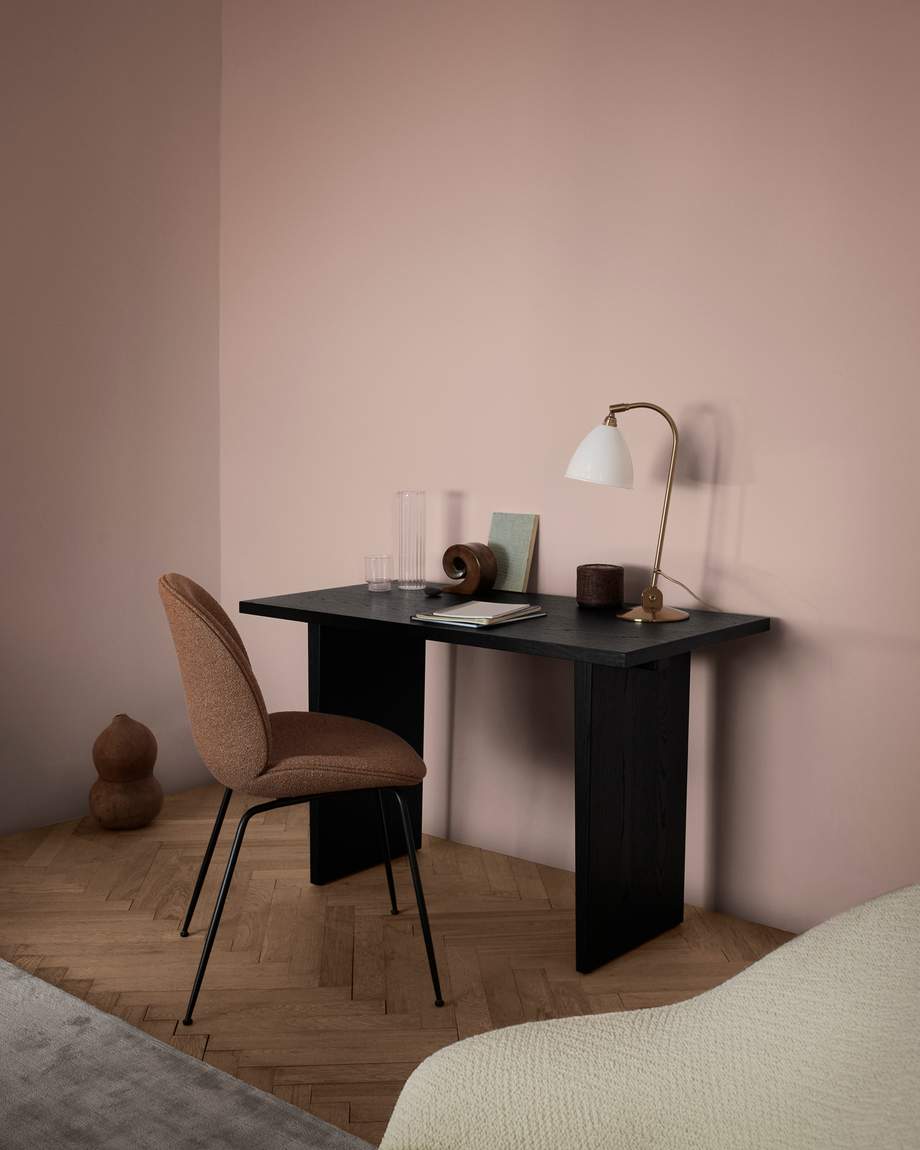 Gubi Bestlite BL2 Table Lamp