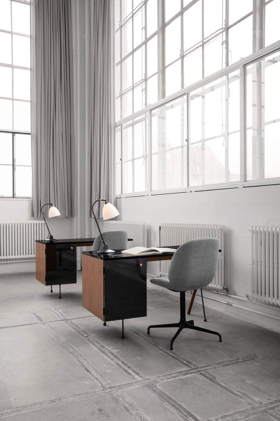 Gubi Bestlite BL2 Table Lamp