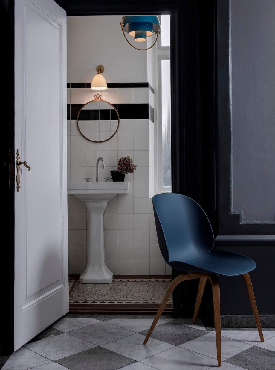 Gubi Bestlite BL7 Wall Lamp
