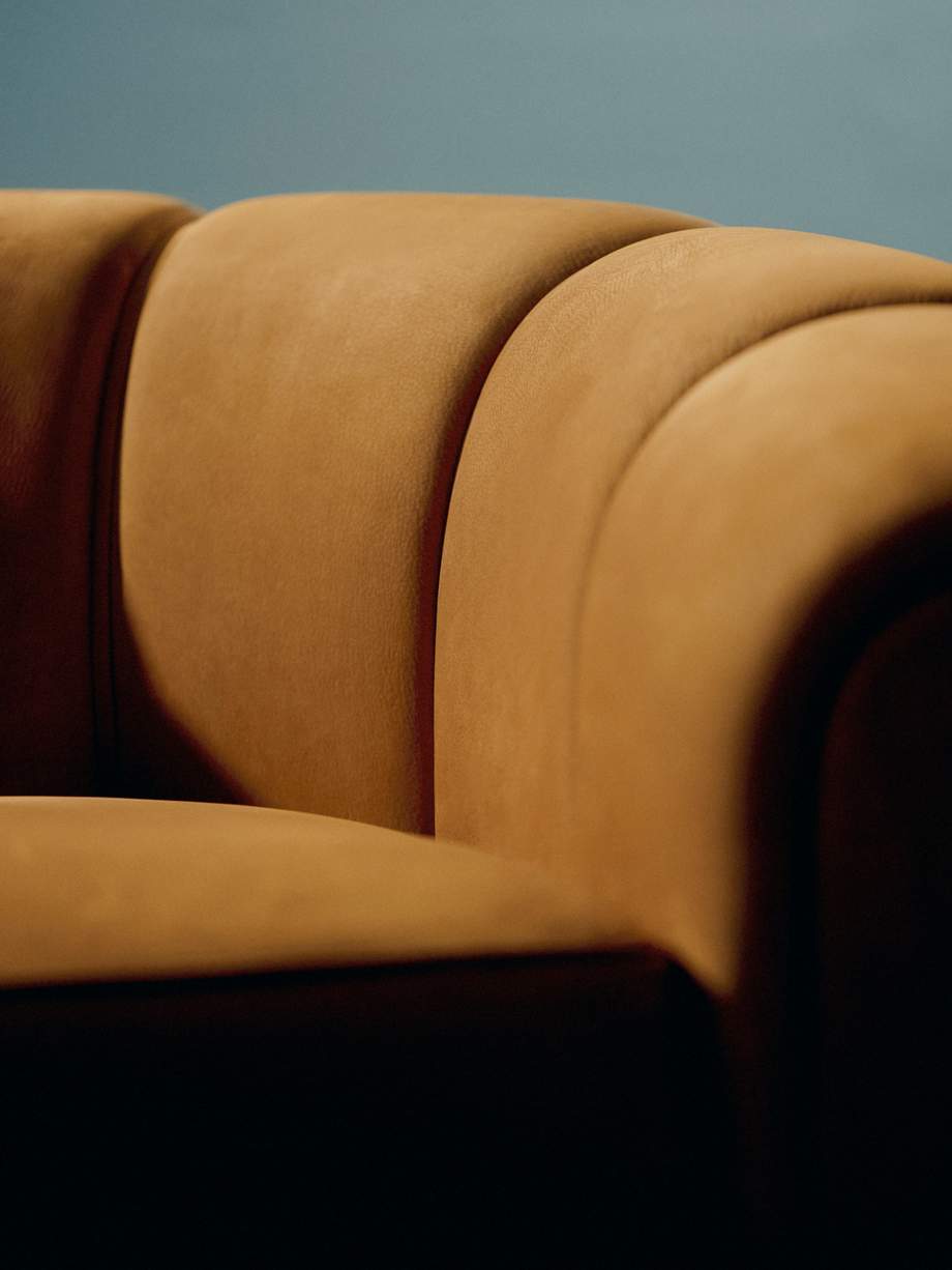 Gubi Croissant Lounge Chair