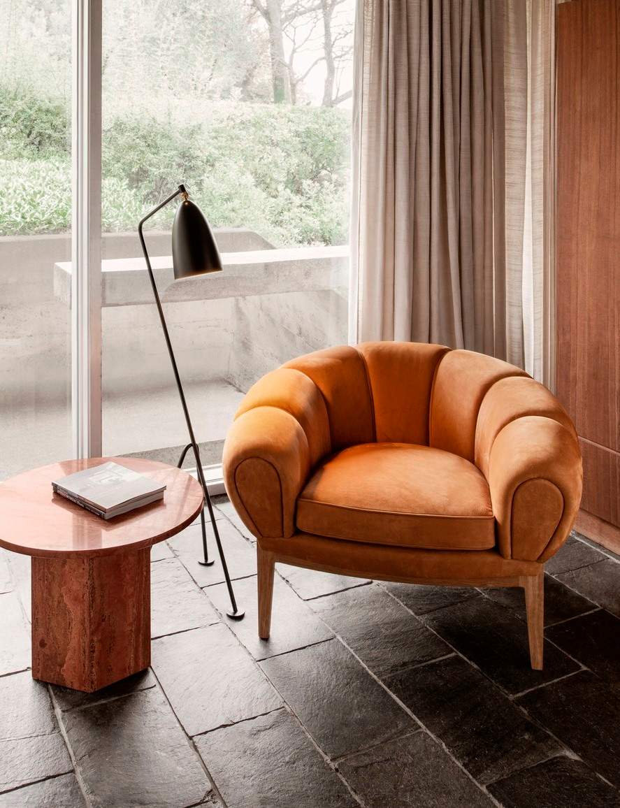Gubi Croissant Lounge Chair