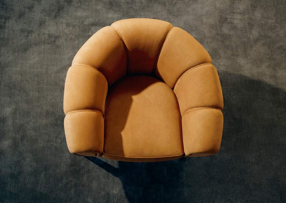 Gubi Croissant Lounge Chair