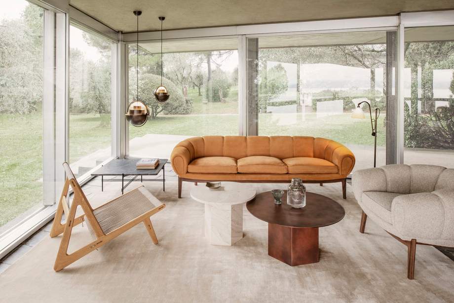 Gubi Croissant Sofa