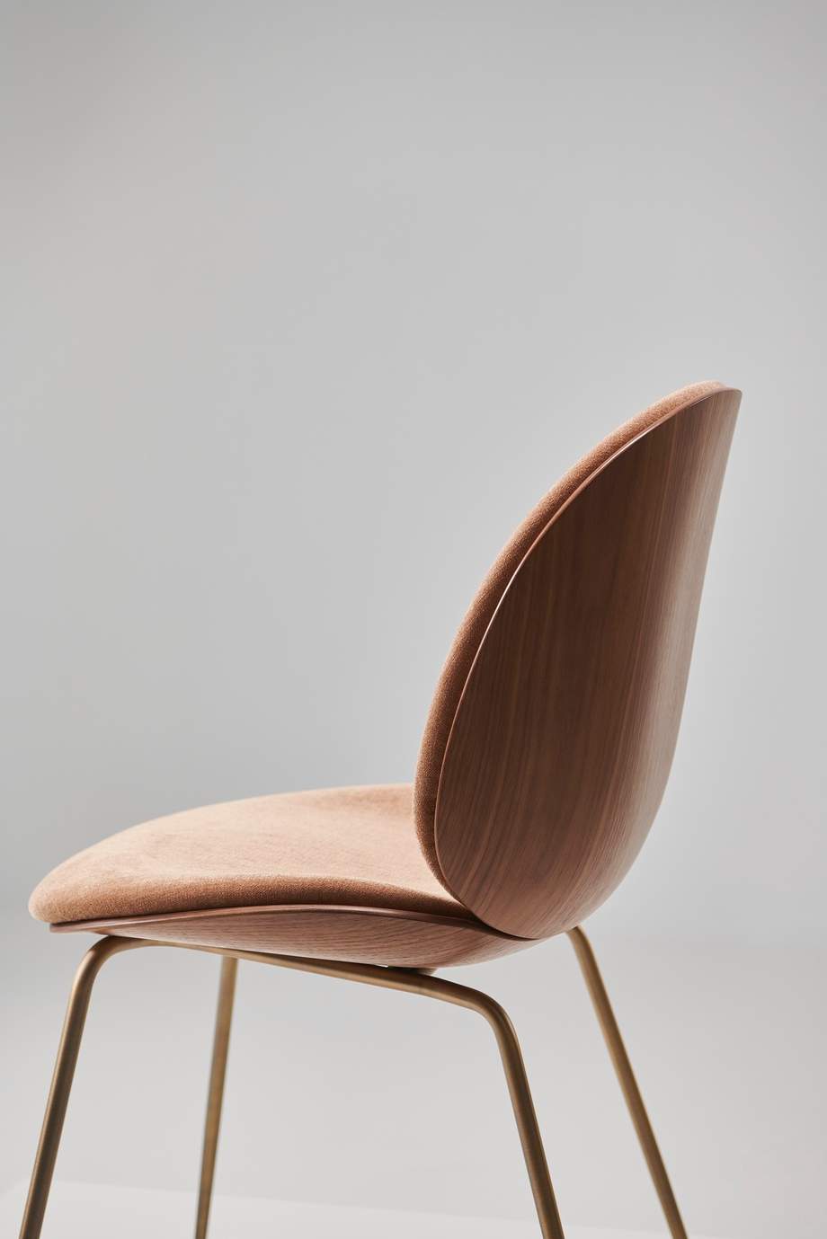 Gubi Beetle Chair 3D Veneer Metal Base