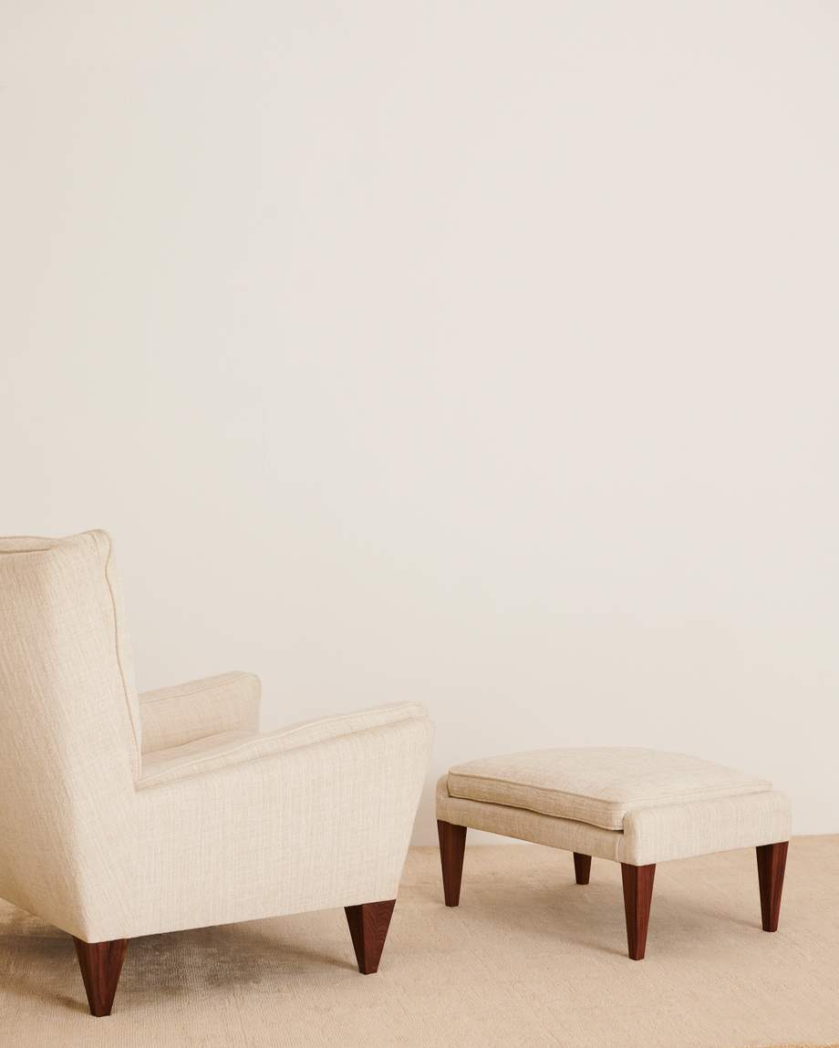 Gubi V11 Lounge Chair