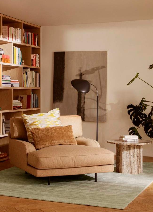 Gubi Cobra Floor Lamp