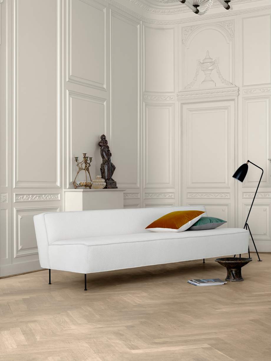 Gubi Grashoppa Floor Lamp