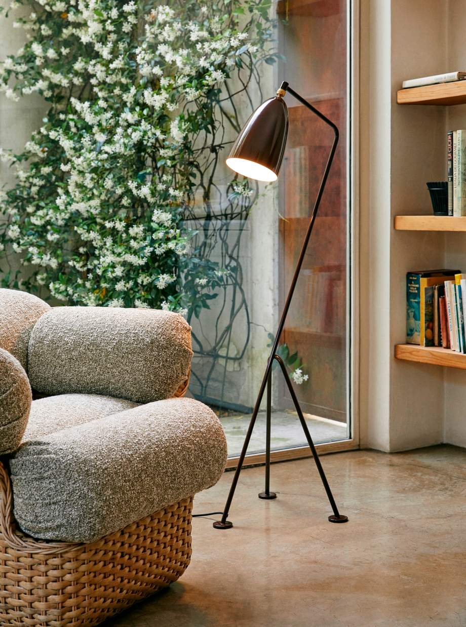 Gubi Grashoppa Floor Lamp
