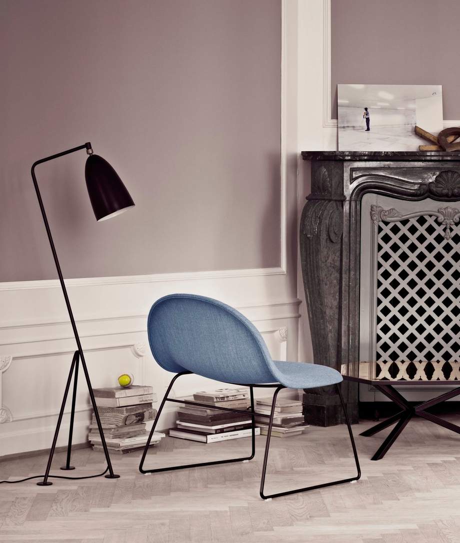 Gubi Grashoppa Floor Lamp