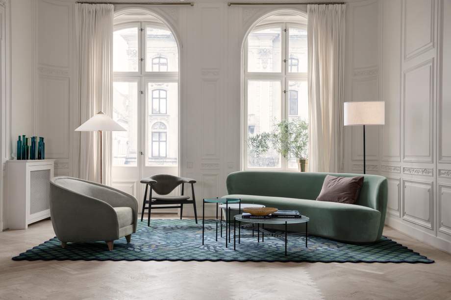 Gubi Revers Lounge Chair
