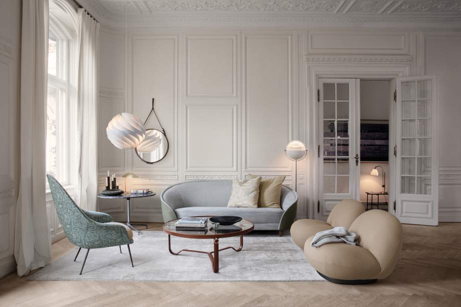 Gubi Revers Sofa
