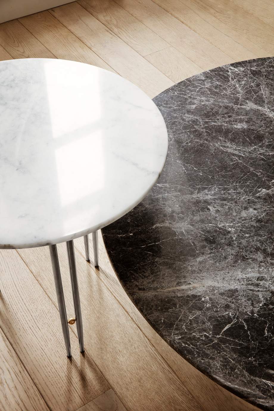 Gubi ioi Coffee Table