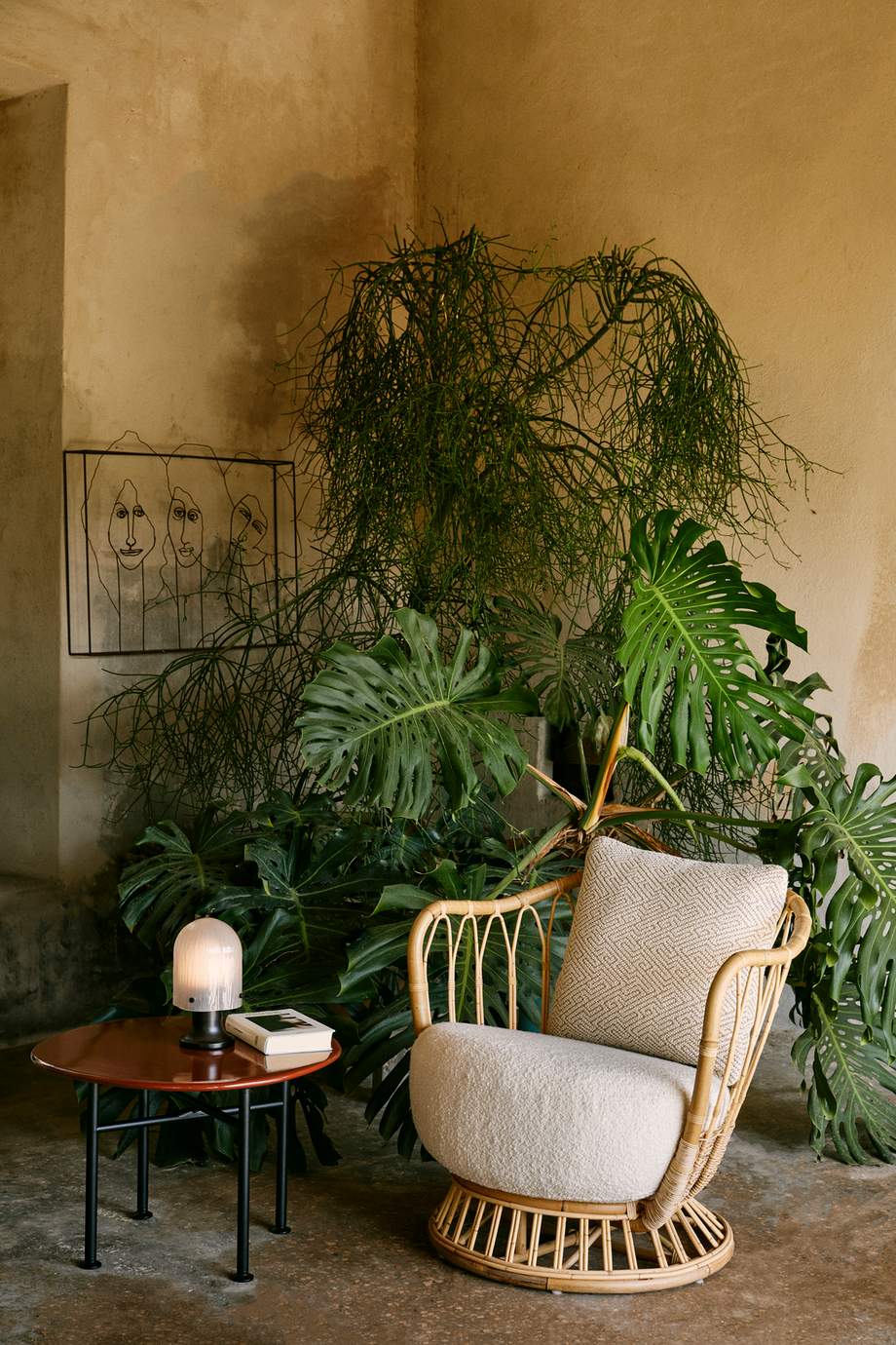 Gubi Carmel Coffee Table