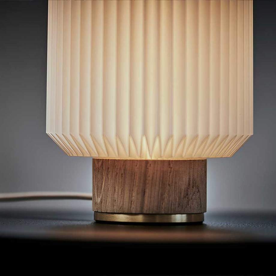 Le Klint Cylinder Table Lamp