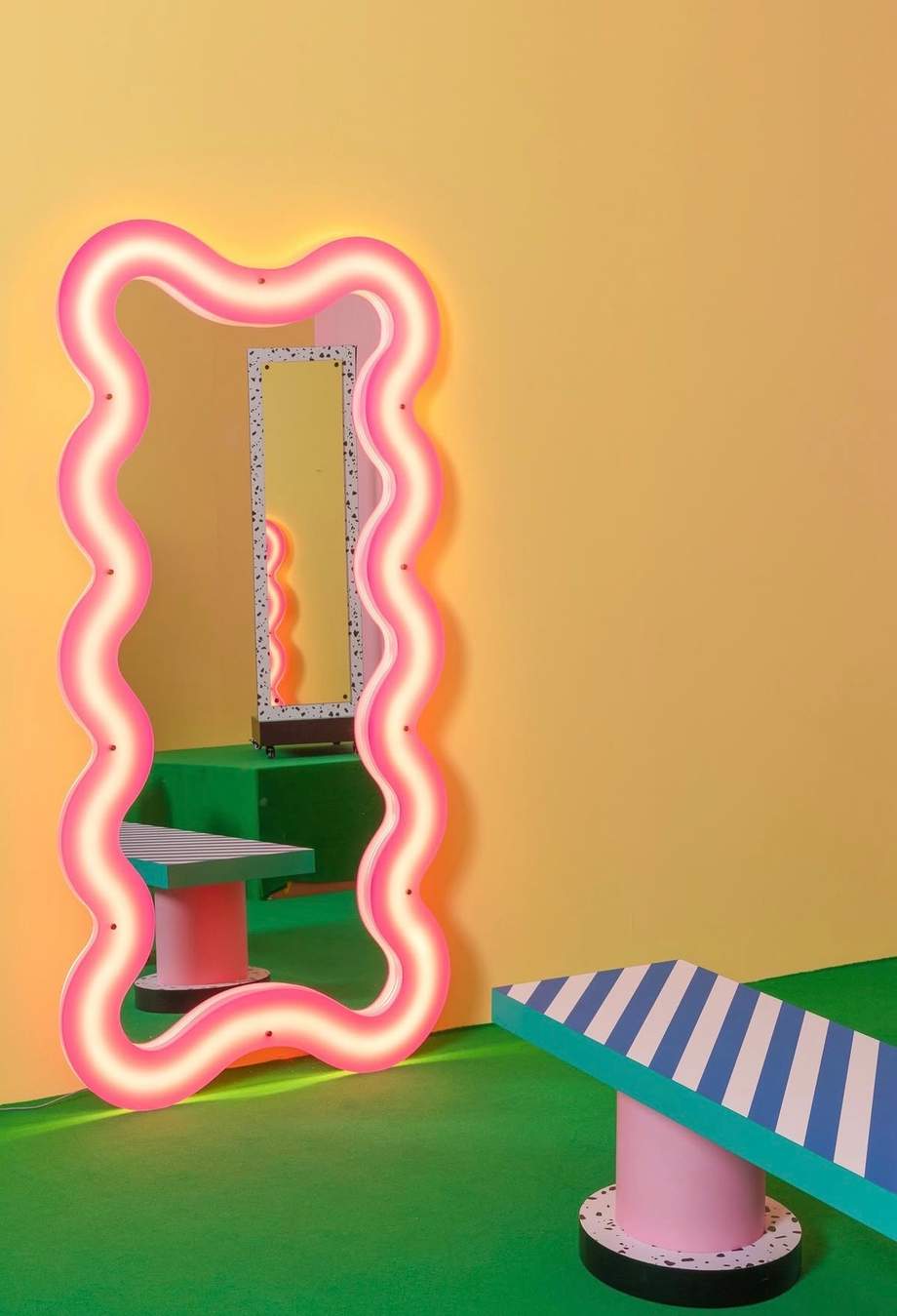 Seletti Supercurve Mirror Tall