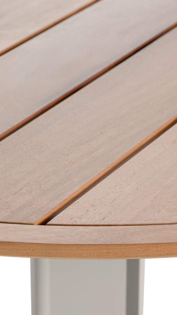 Gandia Blasco Isla Dining Table