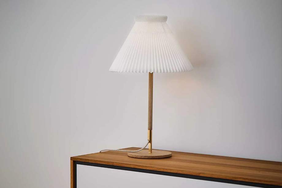 Le Klint LK 80 Table Lamp