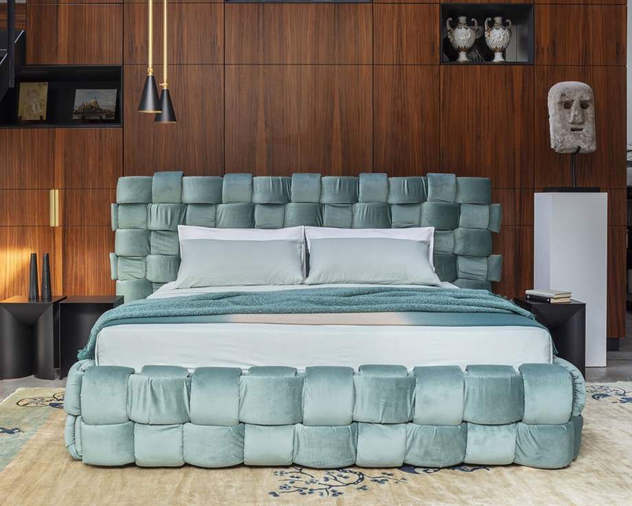 Mogg Flirt Bed