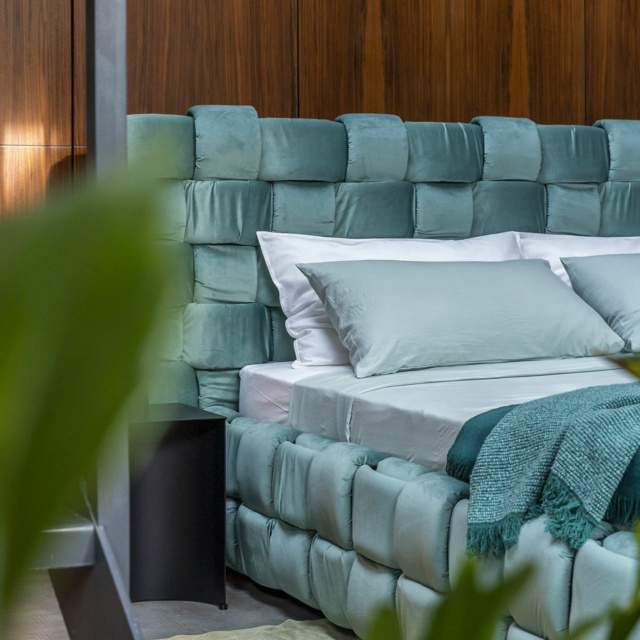 Mogg Flirt Bed
