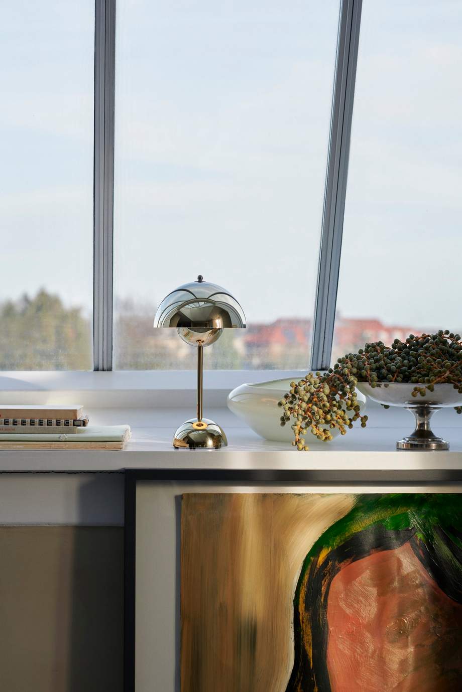 &Tradition Flowerpot Portable Table Lamp