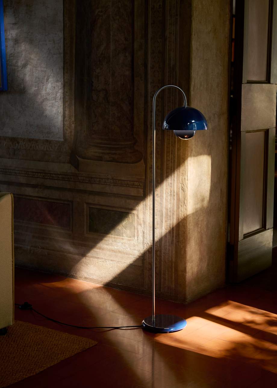 &Tradition Flowerpot Floor Lamp