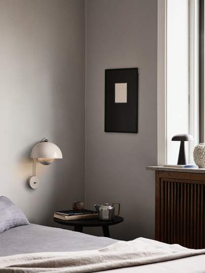 &Tradition Flowerpot Wall Lamp