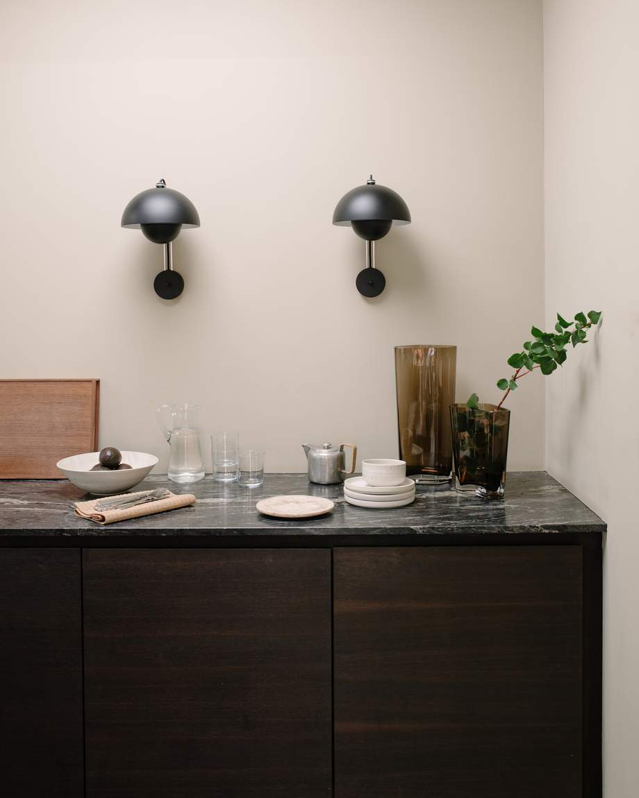 &Tradition Flowerpot Wall Lamp