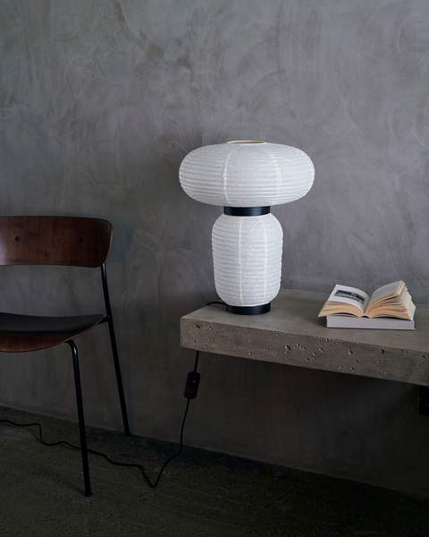 &Tradition Formakami Table Lamp