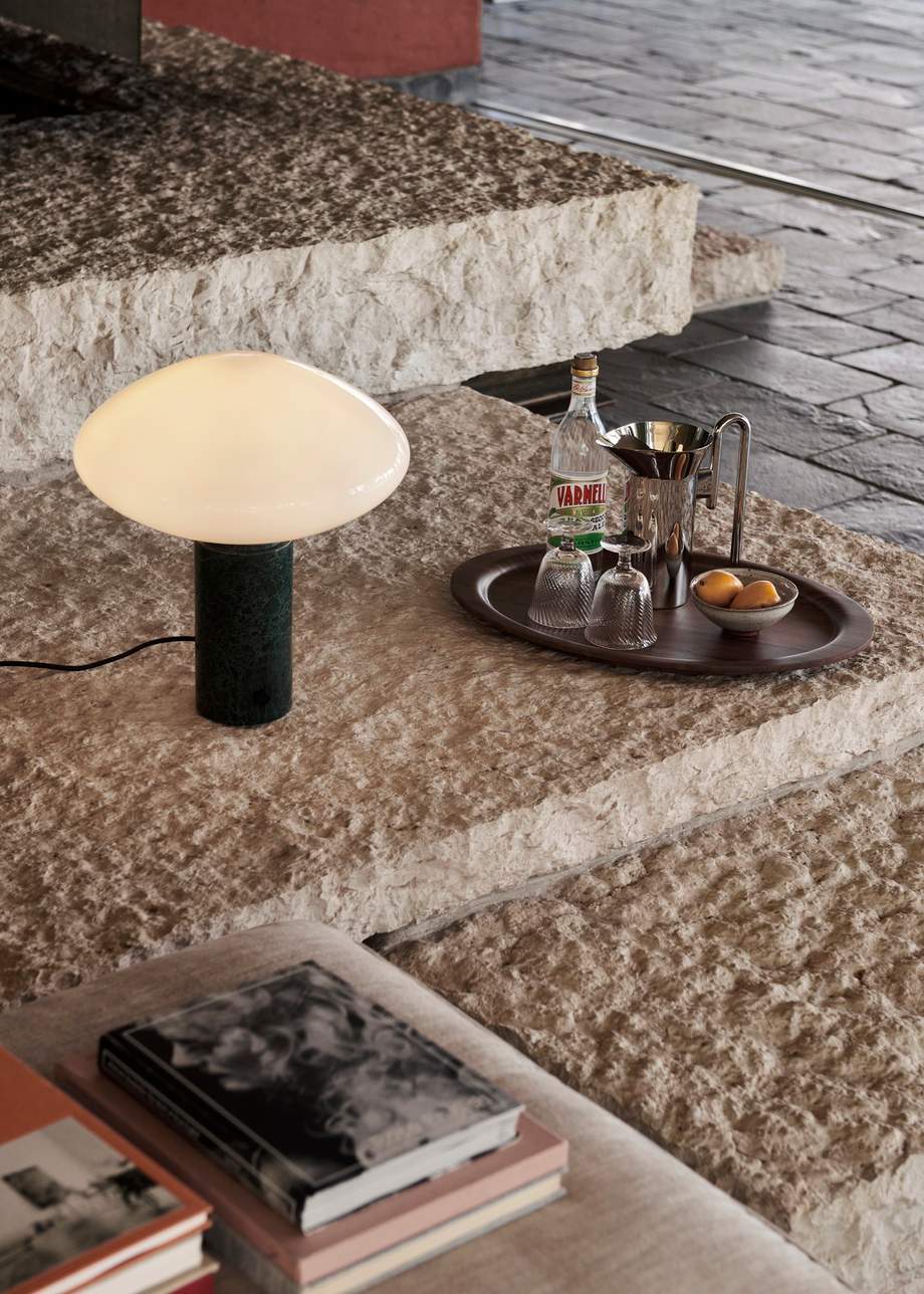 &Tradition Mist Table Lamp