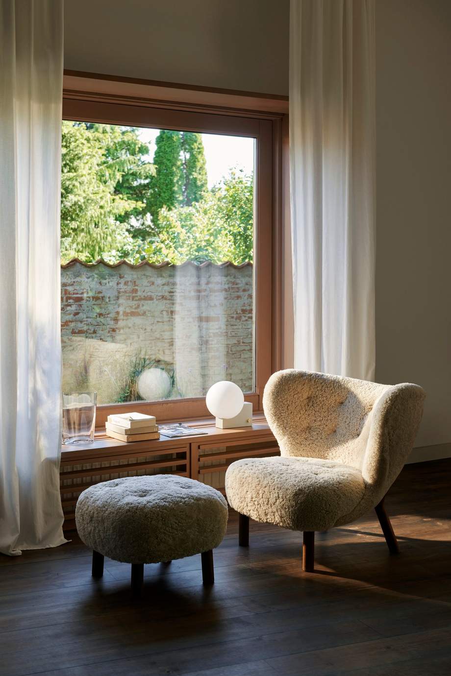 &Tradition Little Petra Lounge Chair