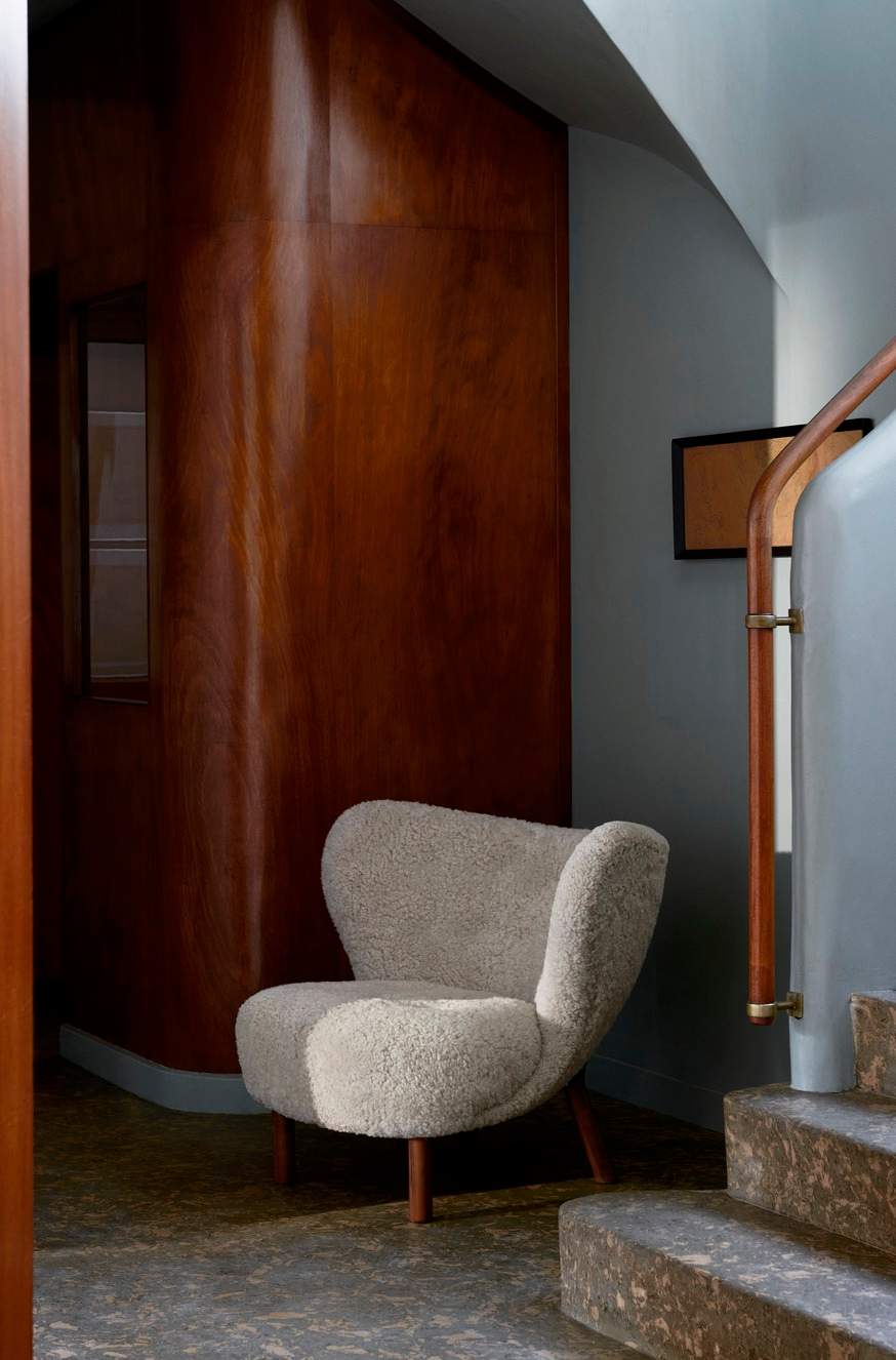 &Tradition Little Petra Lounge Chair